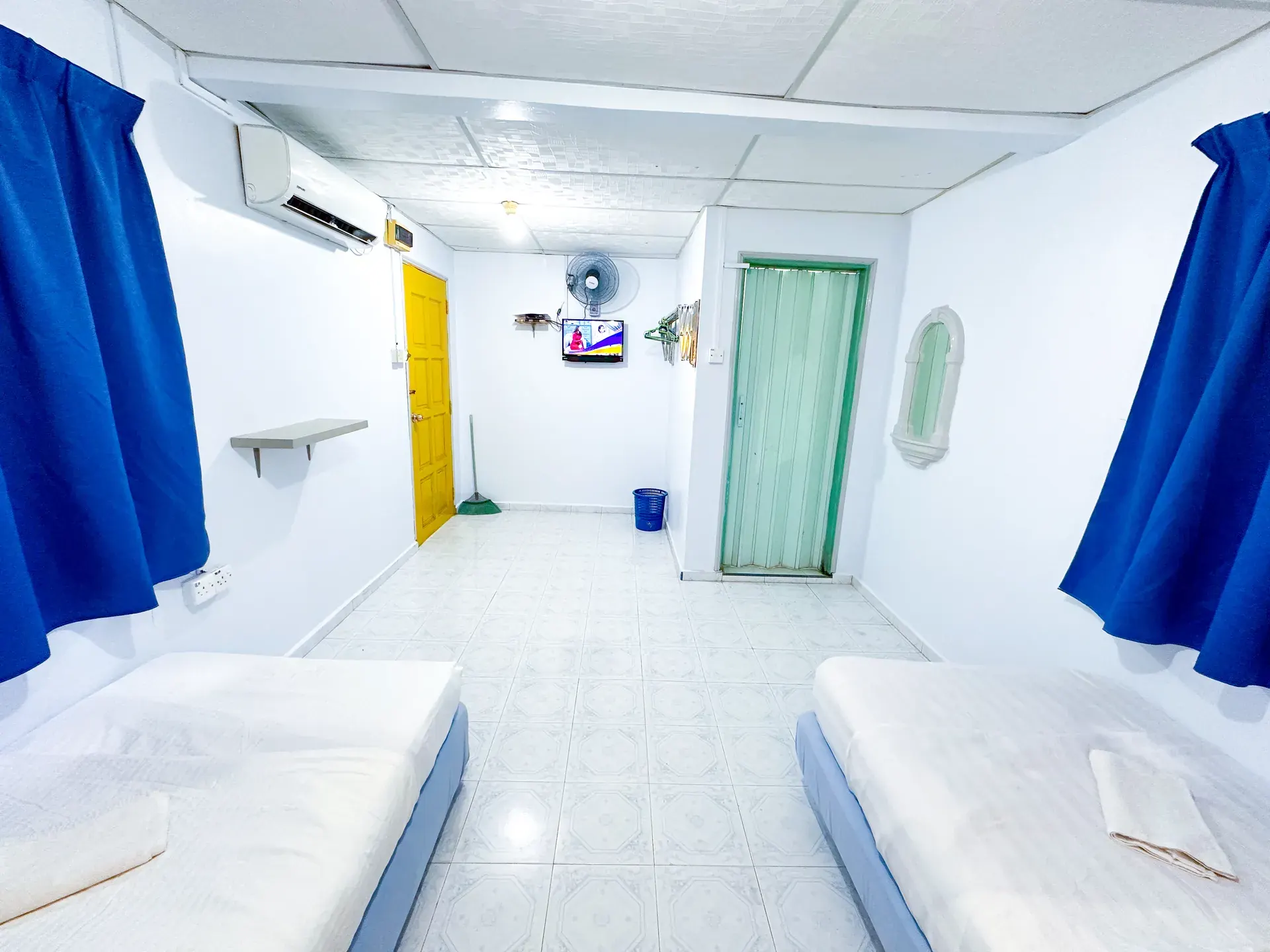 Bilik Standard Riang Ria Resort - kemudahan bilik