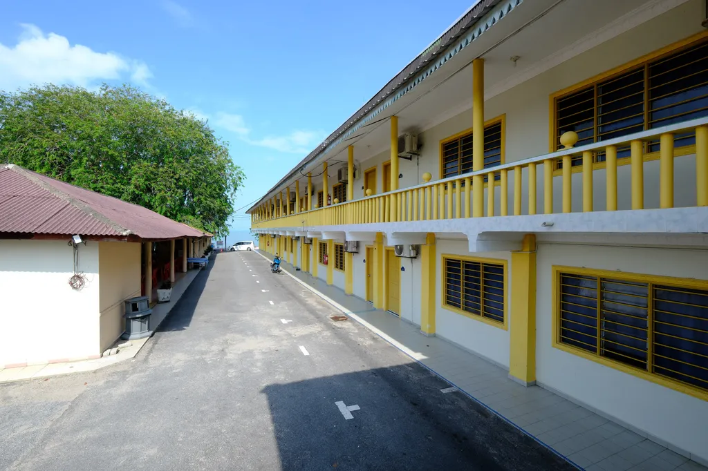 Pemandangan belakang